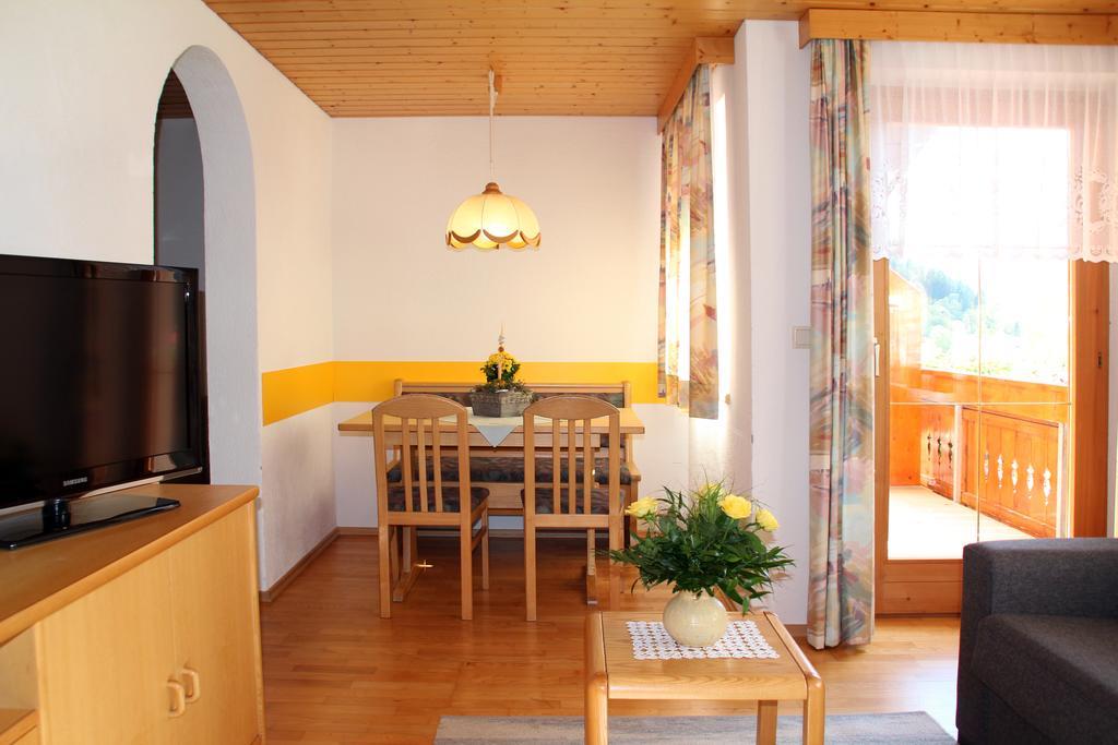 Haus Obere Allmein Sankt Gallenkirch Phòng bức ảnh