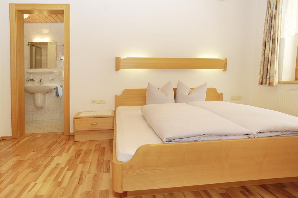 Haus Obere Allmein Sankt Gallenkirch Phòng bức ảnh